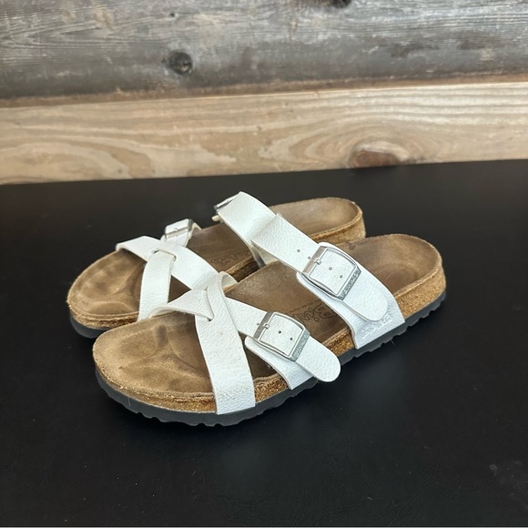 Birkenstock Nepal Women US 7 EU 38 White Birki’s Crisscross Sandals READ - Picture 1 of 12